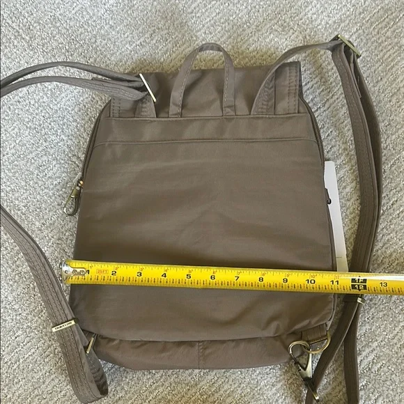 Arctix Brown Anti-Theft Messenger Bag w Adjustable Strap & Multiple Compartments - Picture 5 of 7